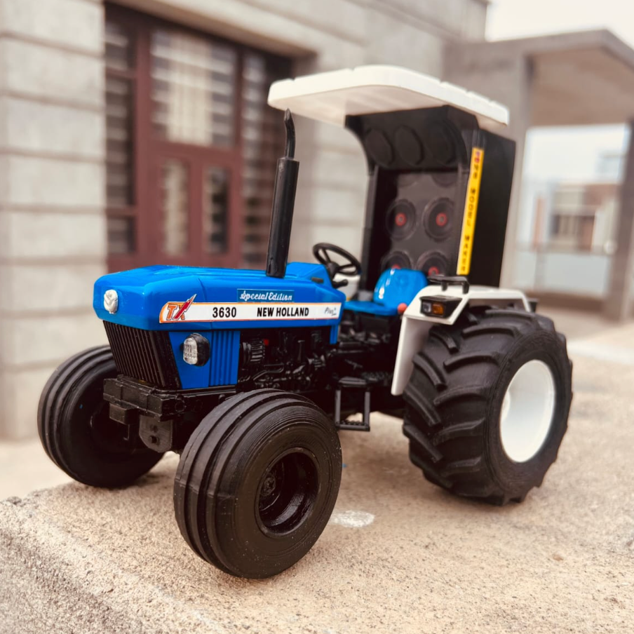 New Holland 3630 (remote control)